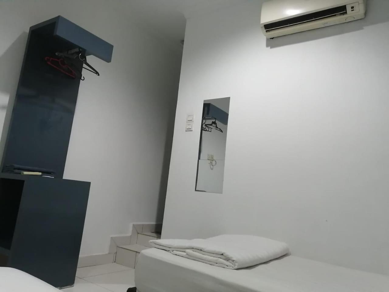 Hotel Rim Global Pj21 Kampong Baharu Sungai Way 外观 照片