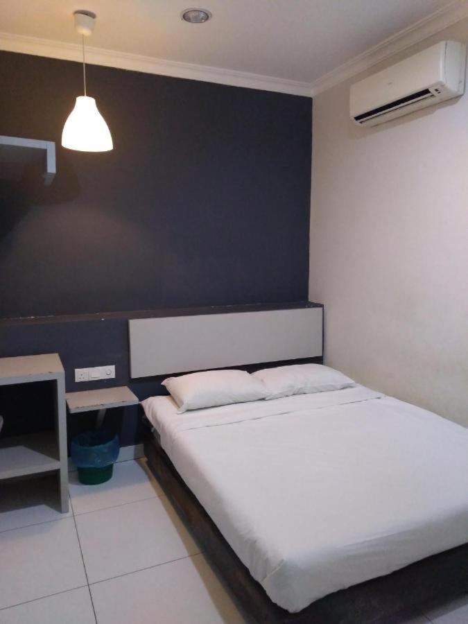 Hotel Rim Global Pj21 Kampong Baharu Sungai Way 外观 照片
